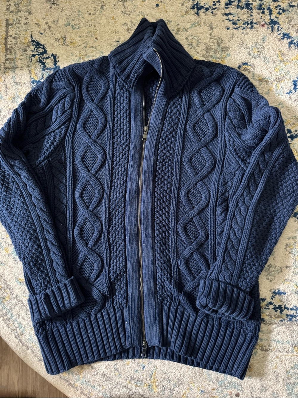 Beautiful Banana Republic men’s Navy Cable-Knit Zip Front Sweater